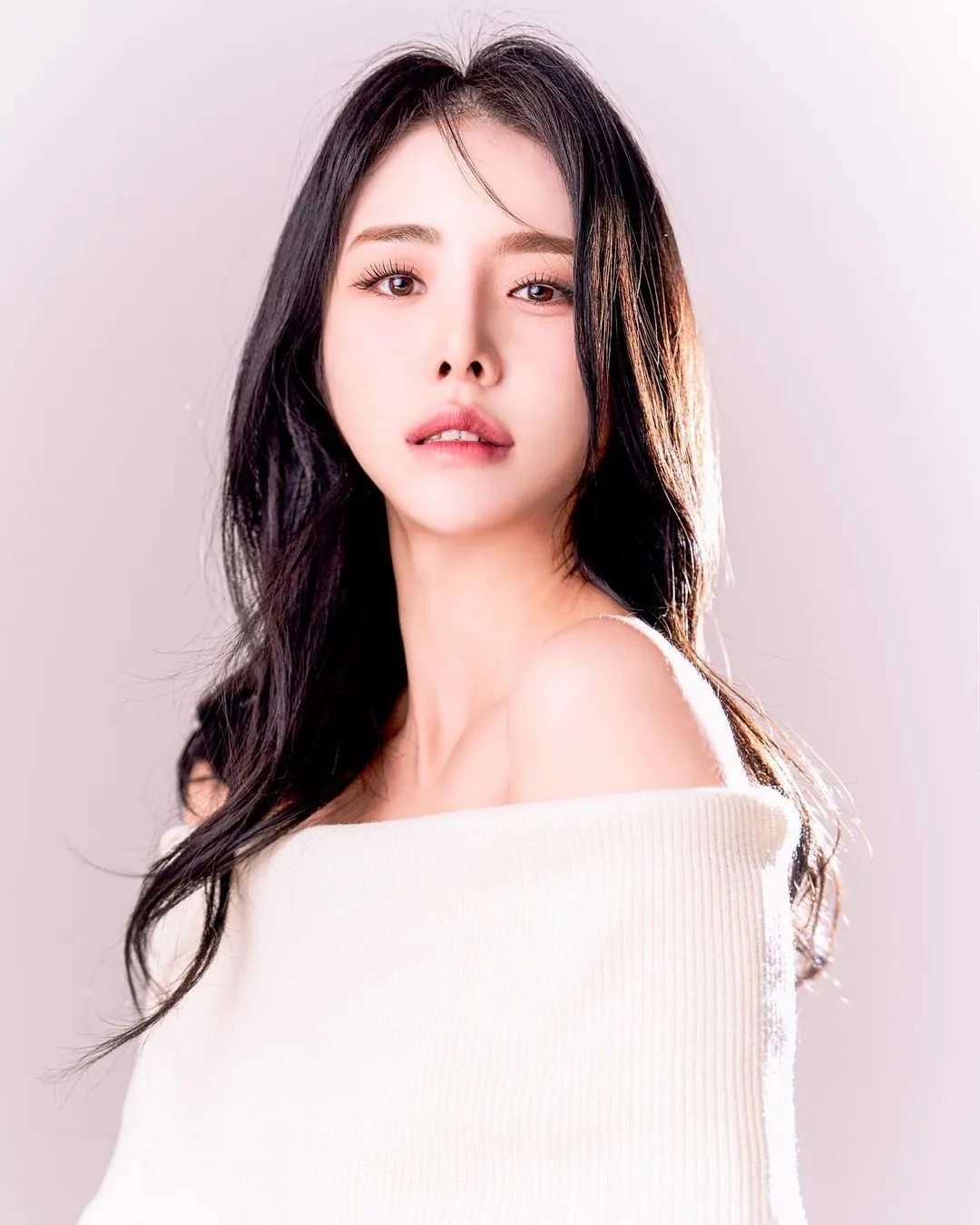 설하윤